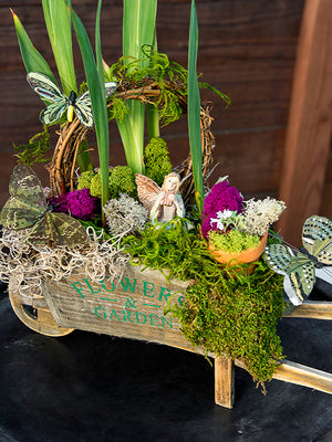 Super Moss Best Sellers Moss Mix Lifestyle Image with arrangement in container