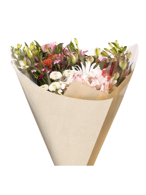 Finca Flower Sleeve with flowers