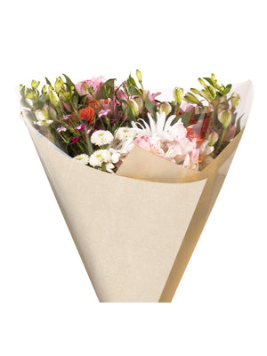 Finca Flower Sleeve with flowers
