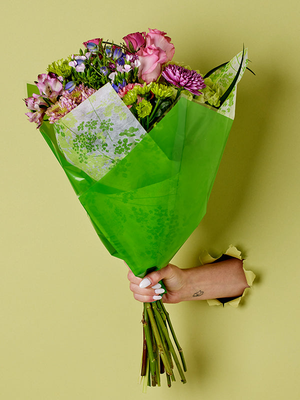 Fiona Prefold in Green, lifestyle image with flowers