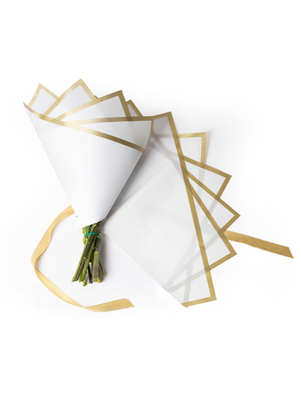 Madonna Wrap in white, half wrapped